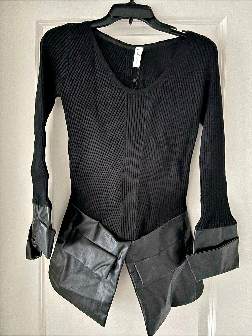 Black Long Sleeve Top Like New